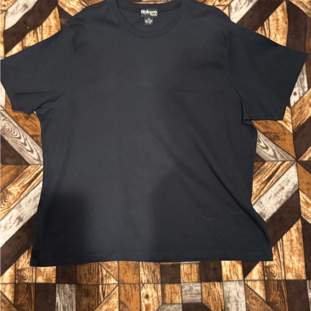 Style & Co. Solid Black Short-Sleeve Crewneck Tee